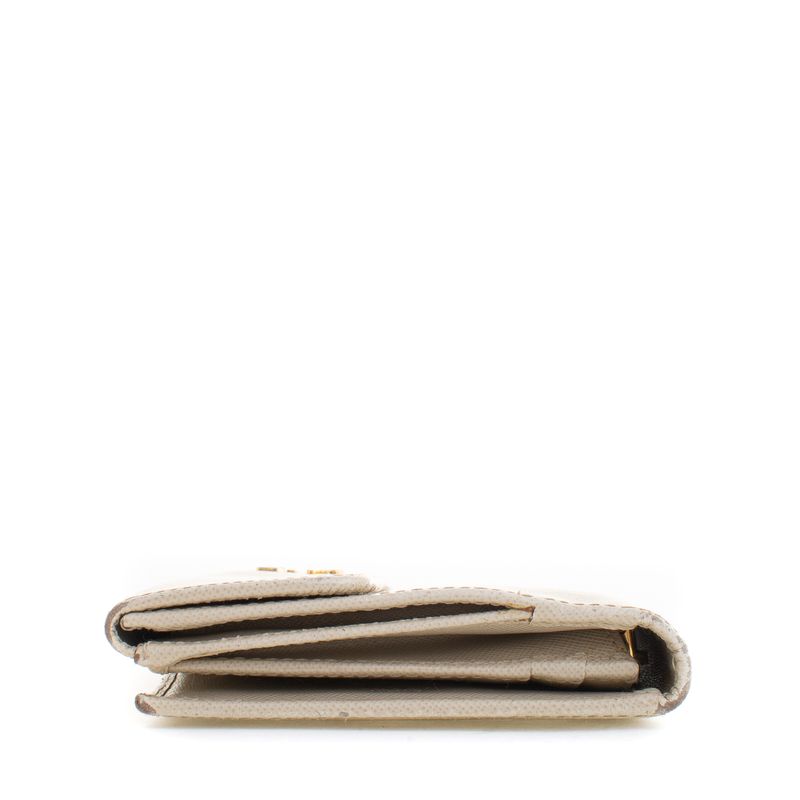 Carteira-Prada-Saffiano-Off-White