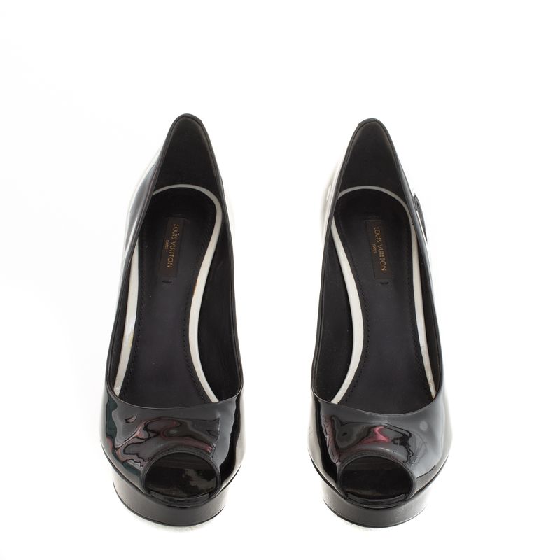 Peep-Toe-Louis-Vuitton-Verniz-Preto