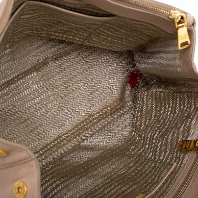 Bolsa-Prada-Galleria-Saffiano-Off-White