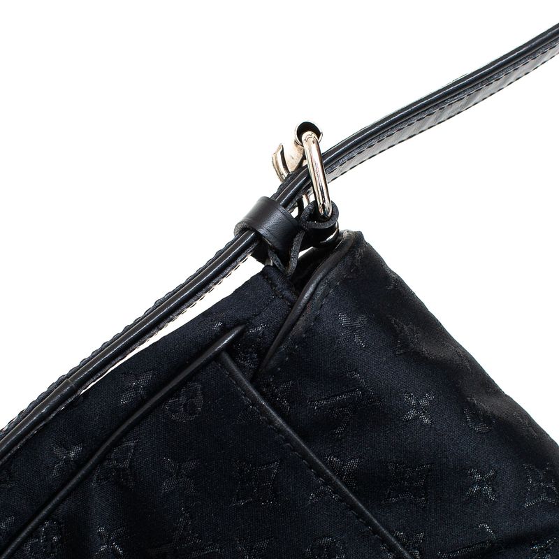Bolsa-Louis-Vuitton-Conte-de-Fees