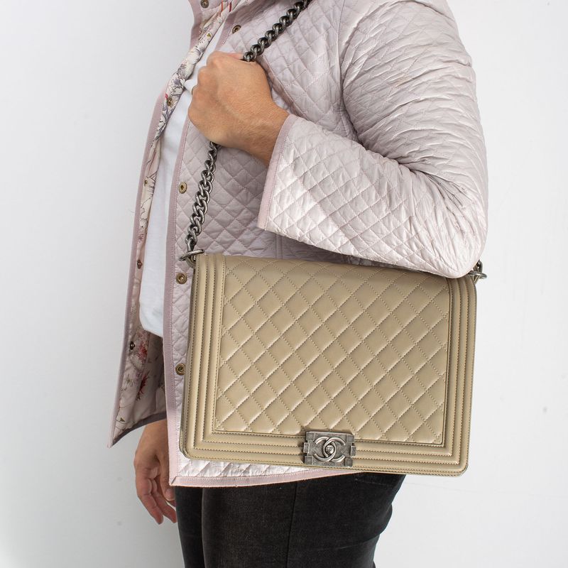 Chanel-Boy-Grande-Nude