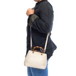 Mini-Bolsa-Gucci-Bamboo-Shopper-Creme