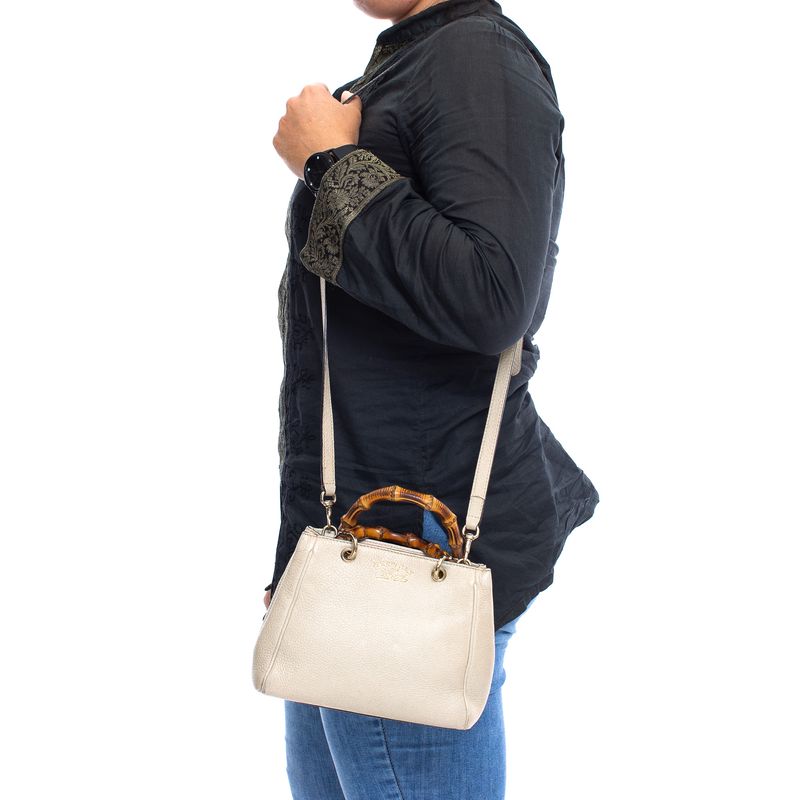 Mini-Bolsa-Gucci-Bamboo-Shopper-Creme