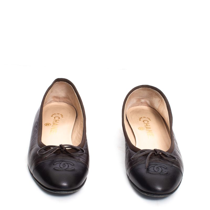 Sapatilha-Chanel-Couro-Bicolor-Marrom-e-Preta