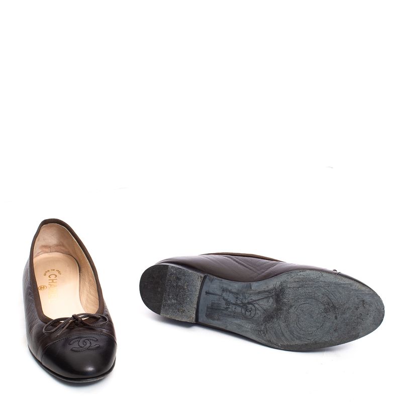 Sapatilha-Chanel-Couro-Bicolor-Marrom-e-Preta