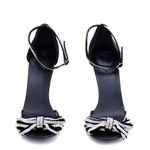 Sandalia-Giuseppe-Zanotti-Preta-Strass-Prateado