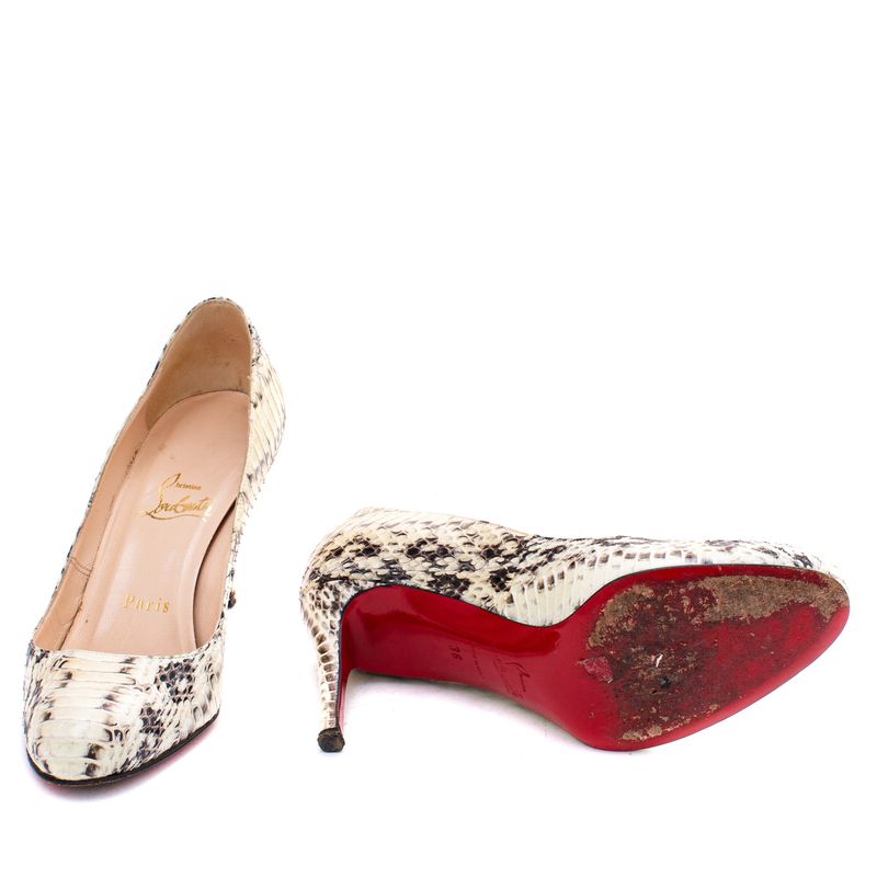 64590-Pump-Christian-Louboutin-Python-Creme