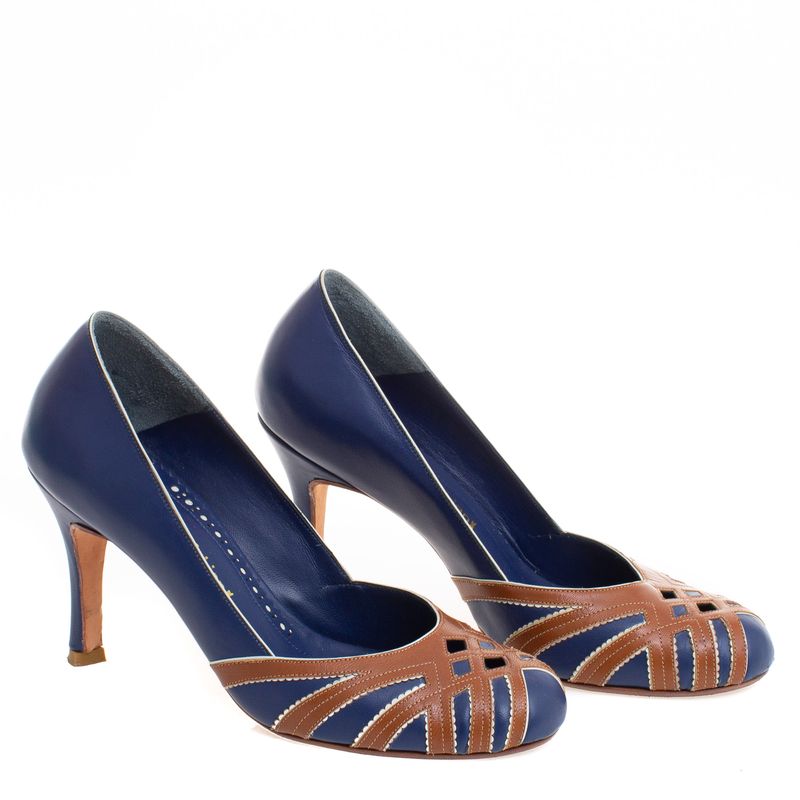 Salto-Sarah-Chofakian-Azul-Marinho-e-Caramelo