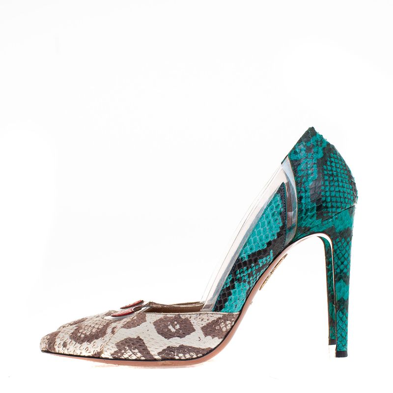 Salto-Scarpin-Aquazzura-em-Phython-Turquesa-e-Off-White