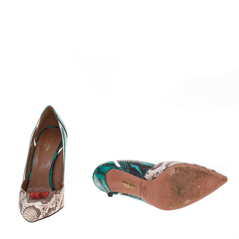 Salto-Scarpin-Aquazzura-em-Phython-Turquesa-e-Off-White