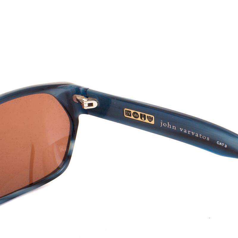 Oculos-John-Varvatos-Marrom