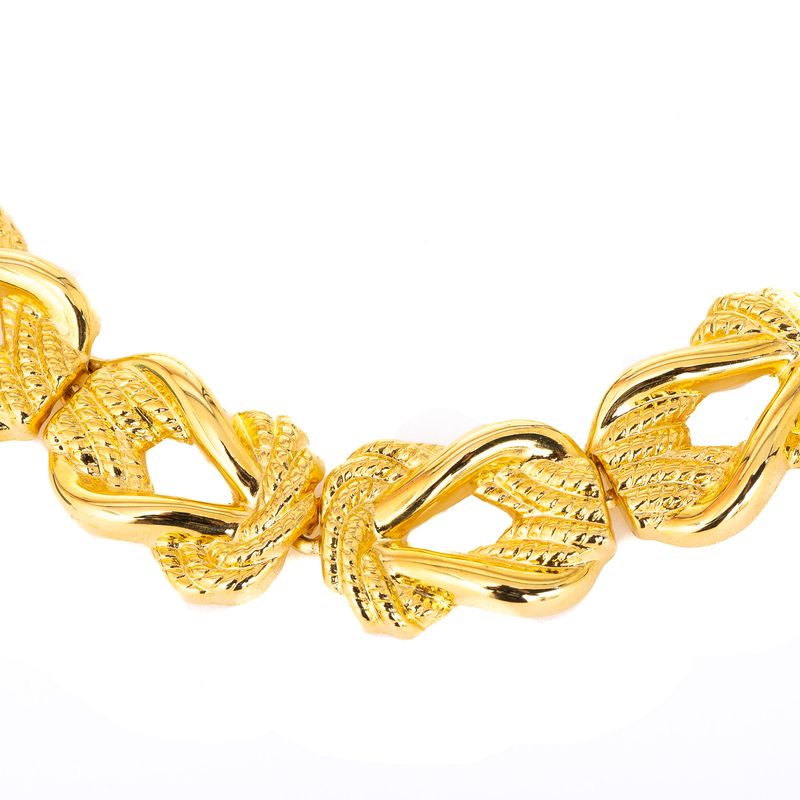 Colar-dourado-trancado-Vintage