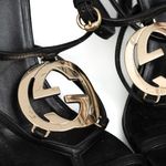 Sandalia-de-Salto-Gucci-Preta-com-GG-Metal
