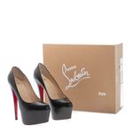 64901-Sapato-Christian-Louboutin-Victoria-Preto