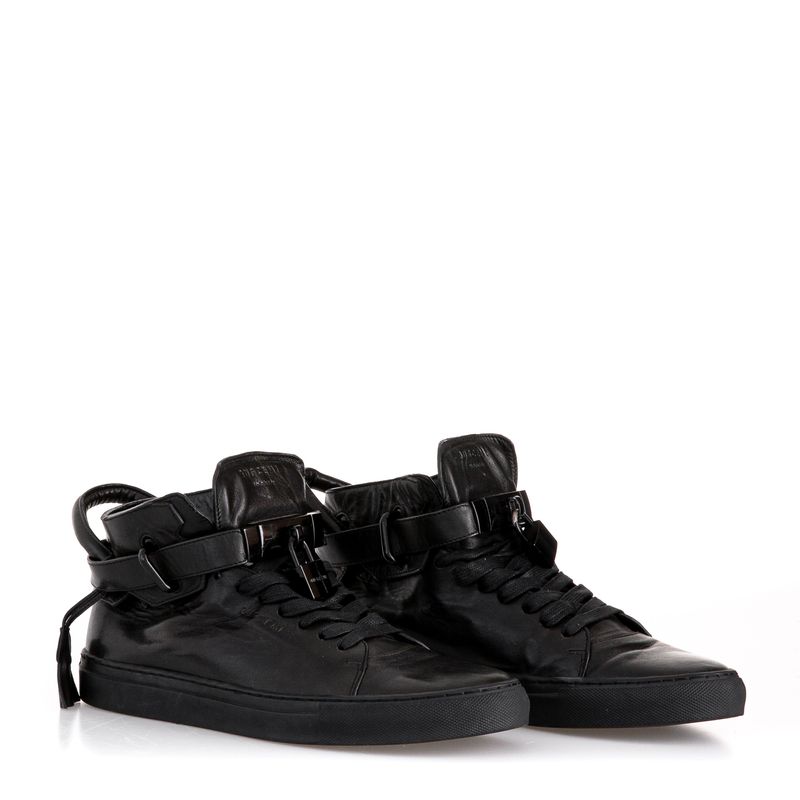 Tenis-Couro-Preto-Cadeado