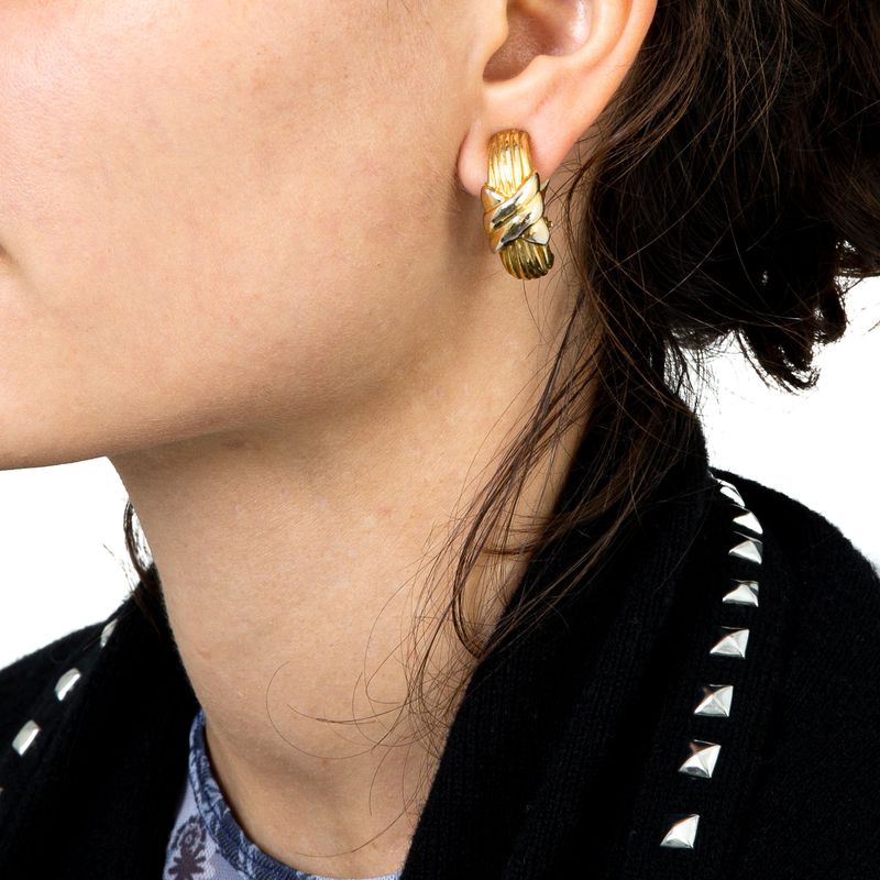 Brinco-Vintage-Pressao-Meia-Argola-Dourado-e-Prateado