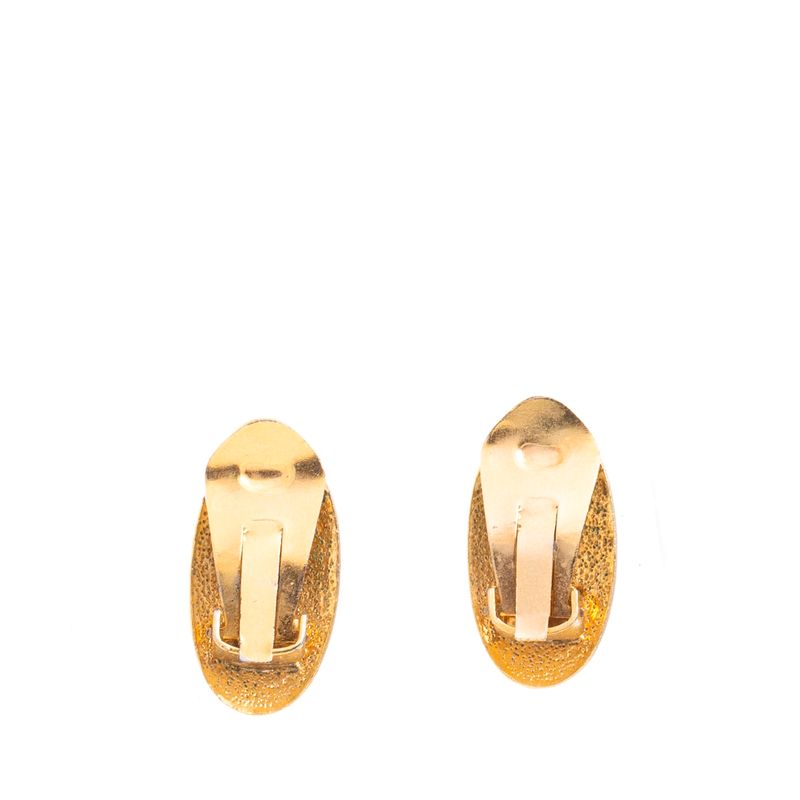 Brinco-Vintage-Pressao-Oval-Dourado-e-Preto