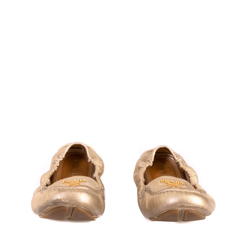 Mocassim-Prada-Dourado