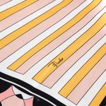 64947-Lenco-Emilio-Pucci-Estampado-Cinza-e-Rosa