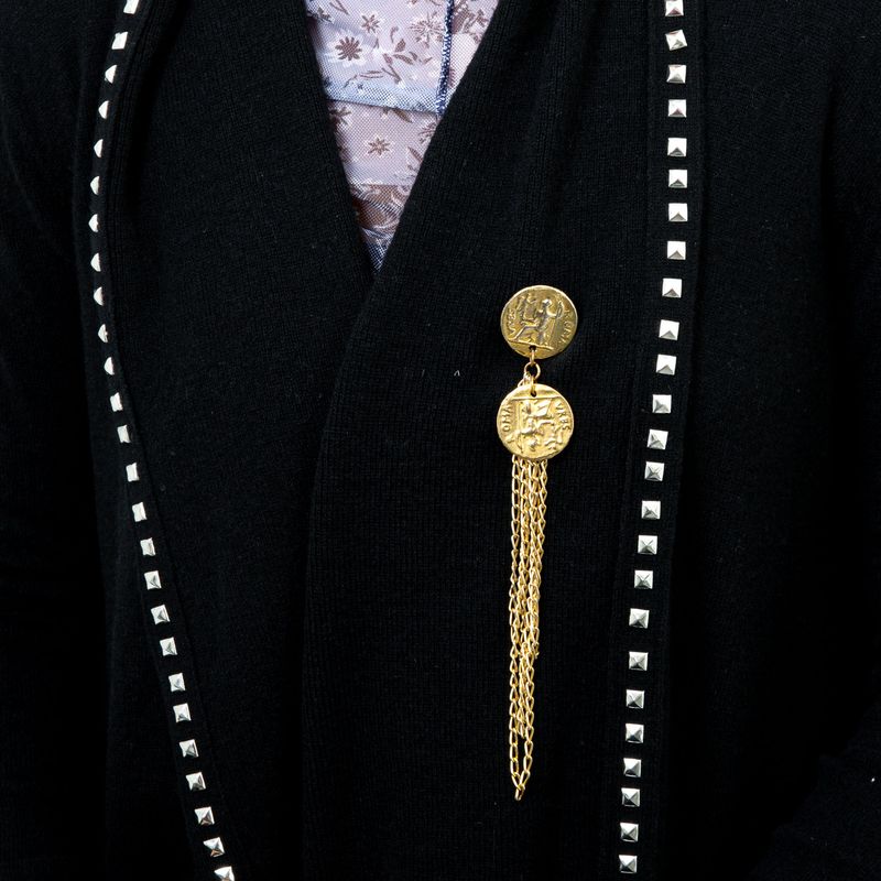 64972-Broche-Vintage-Dourado-Moedas