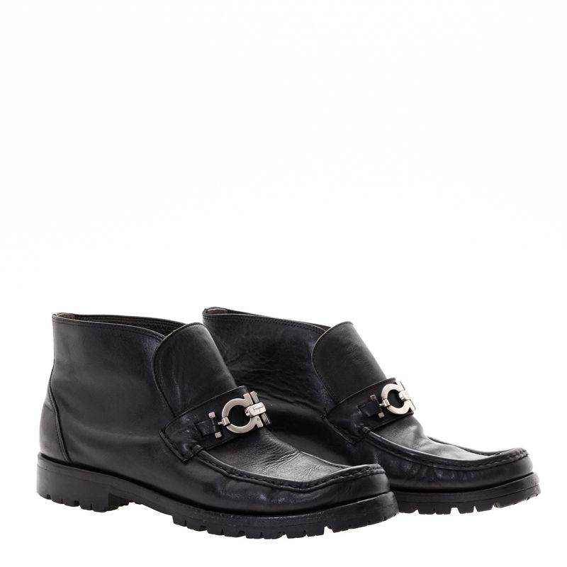 Mocassim-Cano-Alto-Salvatore-Ferragamo-Couro-Preto