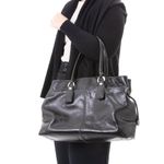 Bolsa-Tod-s-Couro-Enverzinado-Preta