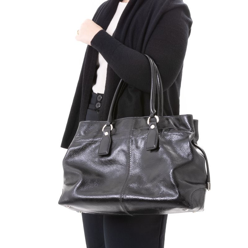 Bolsa-Tod-s-Couro-Enverzinado-Preta