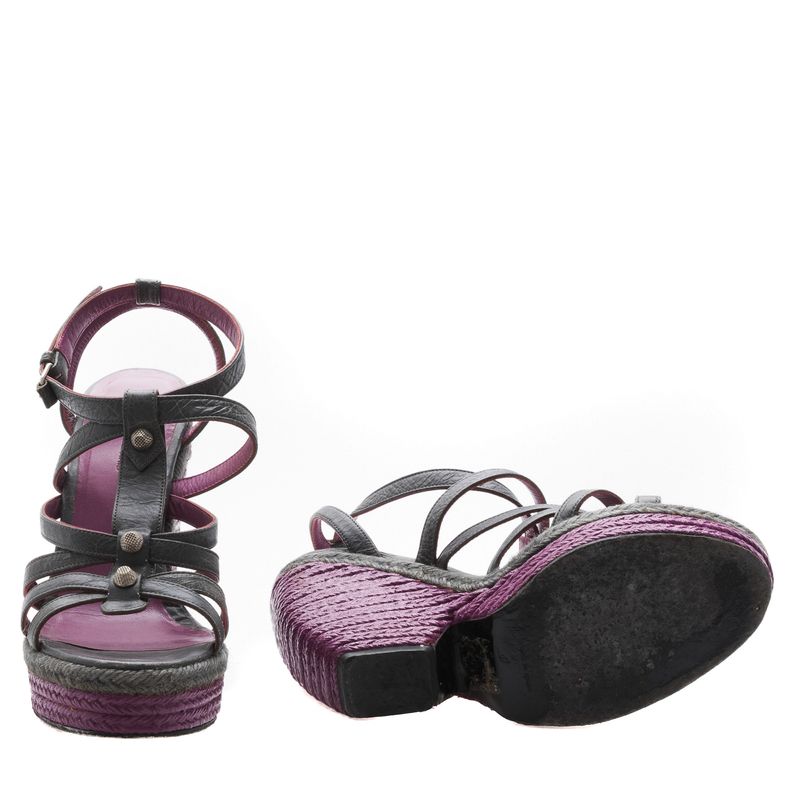 Plataforma-Anabela-Balenciaga-Arena-em-Couro-Cinza-e-Salto-Roxo