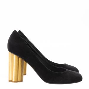 Scarpin Salvatore Ferragamo Salto Dourado