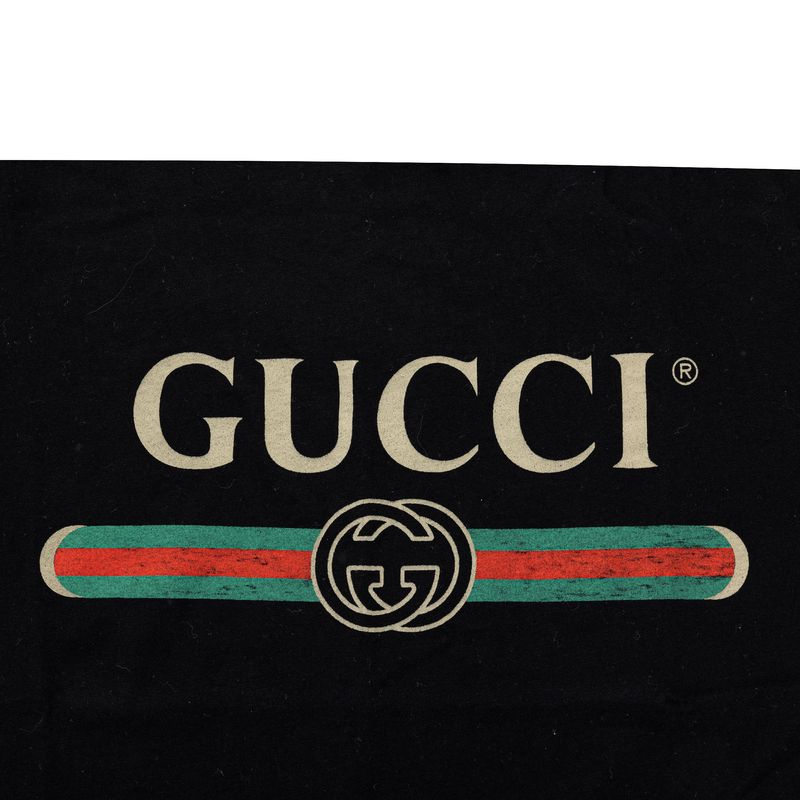 Blusa-T-shirt-Gucci-Preta-Logo