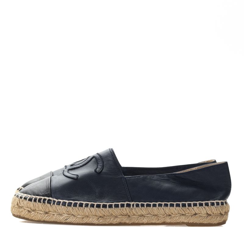 Espadrille-Chanel-CC-Couro-Preto-e-Azul-Marinho