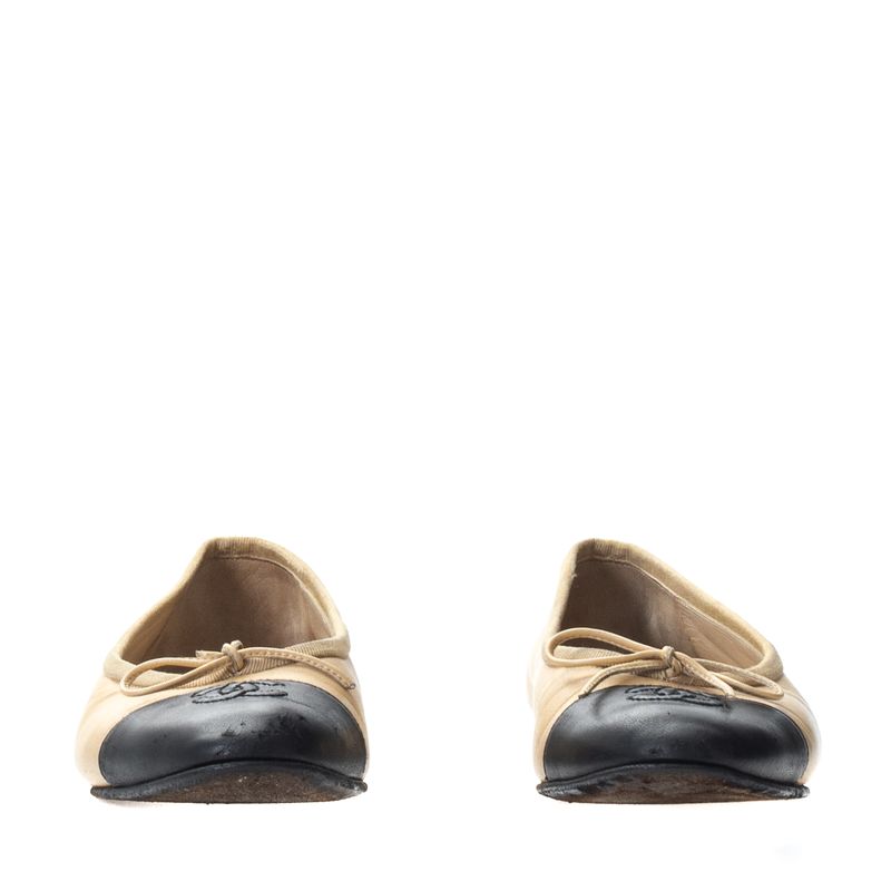 Sapatilha-Chanel-CC-Cap-Couro-Bicolor