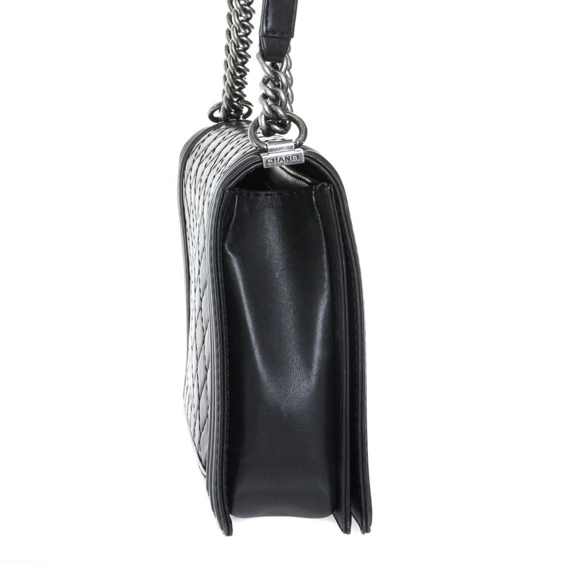 Bolsa-Chanel-Boy-Grande-Couro-Preto