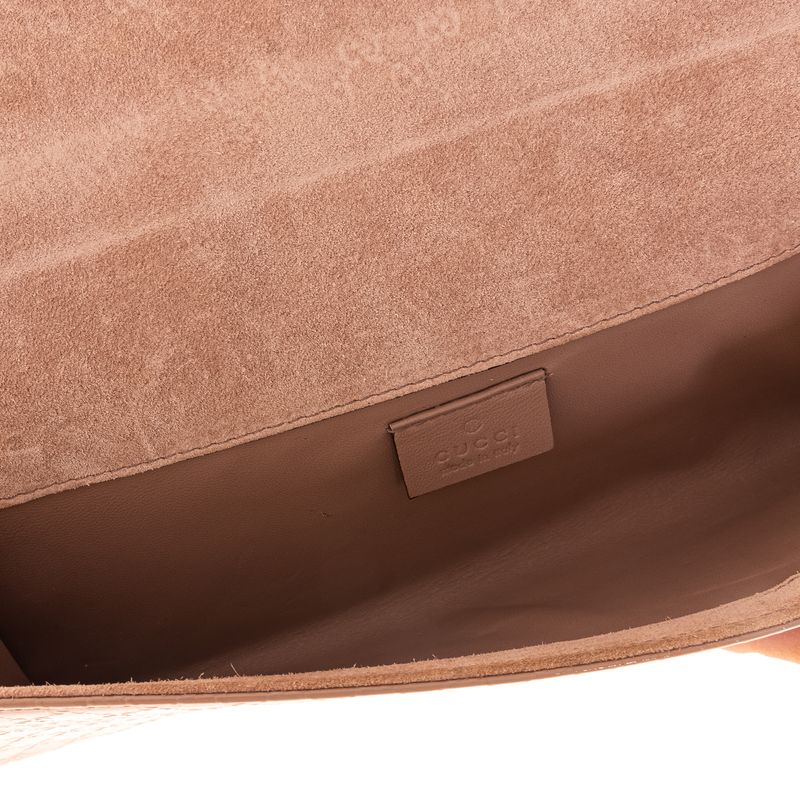 Clutch-Gucci-Broadway-Verniz-Rose