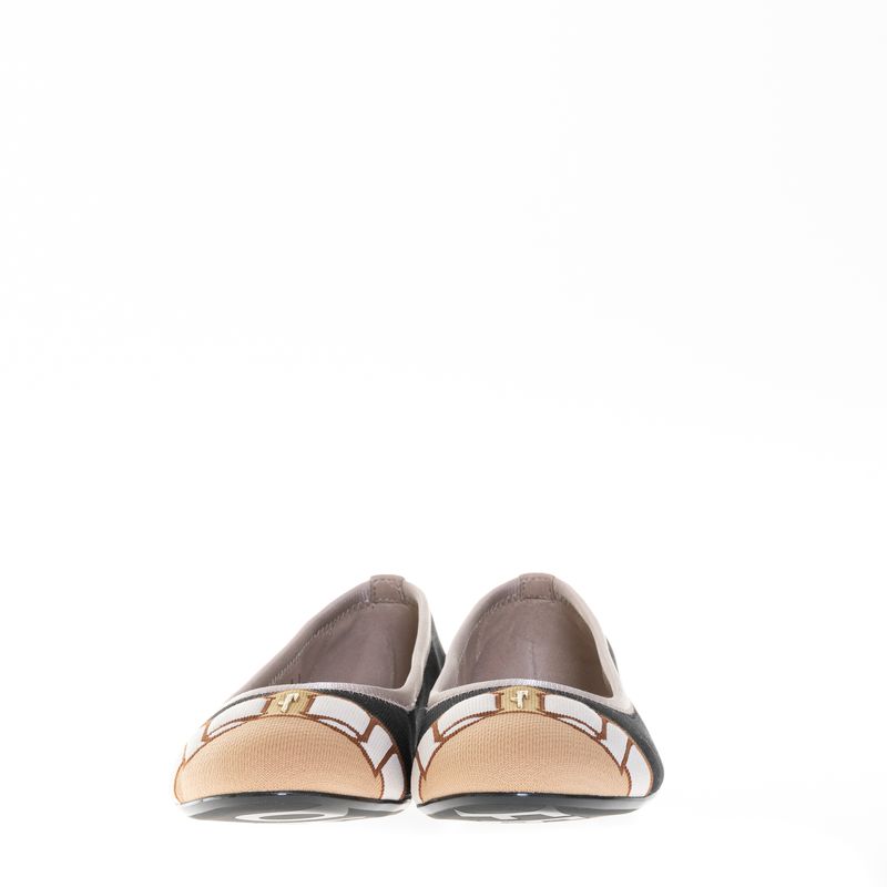 65847-Sapatilha-Salvatore-Ferragamo-Preto-e-Bege-4