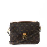 Bolsa-Louis-Vuitton-Pochette-Mettis-Monograma