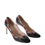 Scarpin-Gucci-Cobra-Couro-Preto