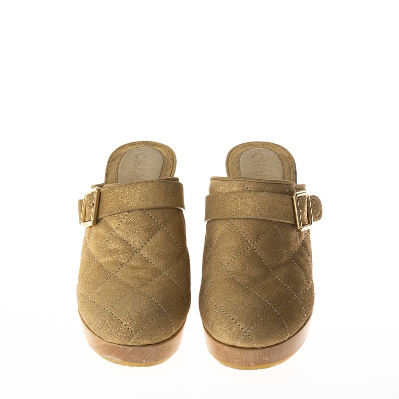 Mule-Clog-Chanel-Matelasse-Dourado