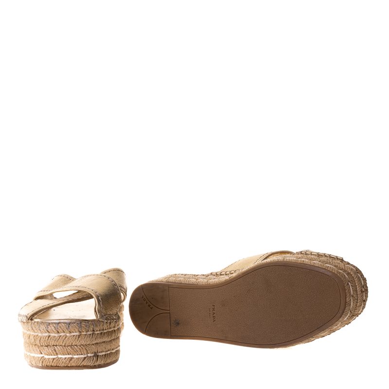 Sandalia-Prada-Spadrille-Couro-Dourado