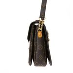 Bolsa-Louis-Vuitton-Pochette-Mettis-Monograma