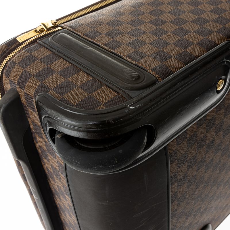 Mala-de-Bordo-Louis-Vuitton-Pegase-55-Demier-Ebene