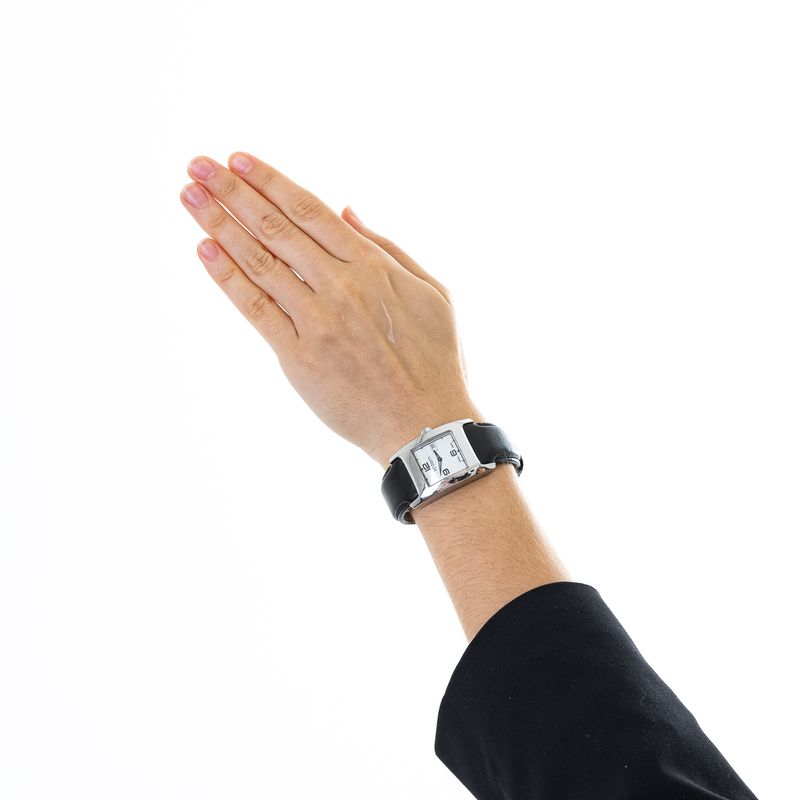 Relogio-H.Stern-Form-Prateado-Pulseira-de-Couro-Preto