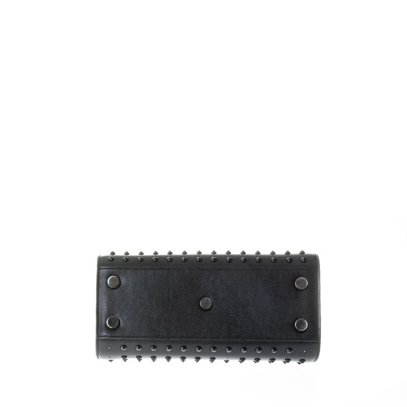 Bolsa-Saint-Laurent-Sac-de-Jour-Pequena-Couro-Preto-com-Tachas