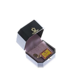 Berloque Juicy Couture Caixa de Chocolates Amarela