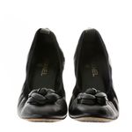 66011-Sapatilha-Chanel-Elastico-com-Camelia-Preta-4