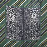 Lenco-Yves-Saint-Laurent-Verde-e-Animal-Print