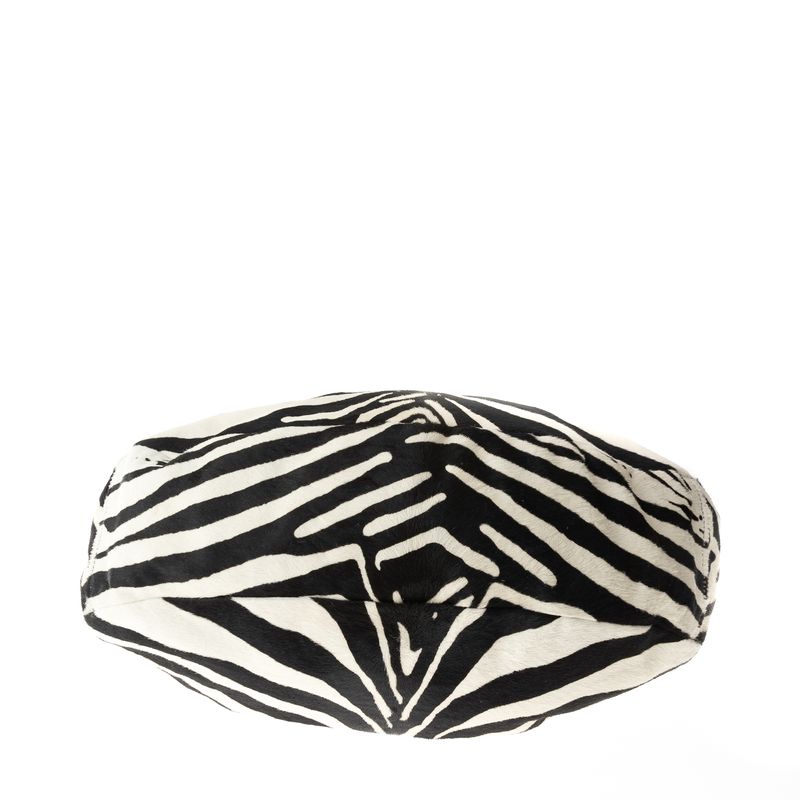 Bolsa-Jimmy-Choo-Sky-Animal-Print-e-Tachas