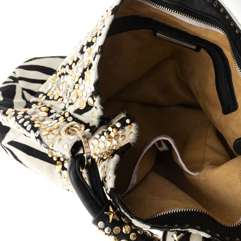 Bolsa-Jimmy-Choo-Sky-Animal-Print-e-Tachas