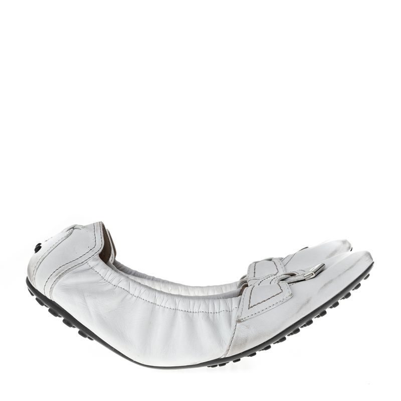 Sapatilha-Tod-s-Couro-Branco-com-Elastico