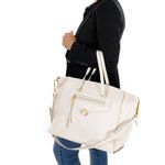 Bolsa-Louis-Vuitton-Lumineuse-PM-Creme